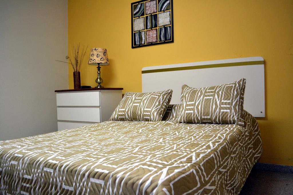 Hostal Universitario San German Exterior photo